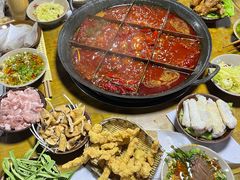-正南齊北重庆老火锅(光华村直营店)