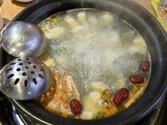 -濠轩阁特色生蚝火锅(水湾路店)