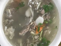 -清真·胖妈妈手抓餐厅(定西路长城宾馆店)