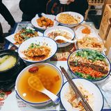 蘸辣椒吃还可以。「锅巴土豆」强烈推荐