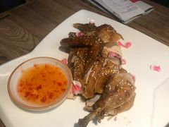 桃花烤鸡-蜜桃餐厅·江浙融合菜(荟聚购物中心店)