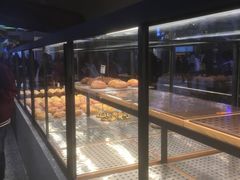 面包甜点陈列柜-LELECHA乐乐茶(上海五角场万达广场店)