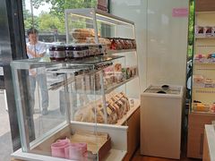 -好利来(彩香店)