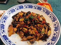 -罗大姐湘潭菜馆(洋湖春园店)