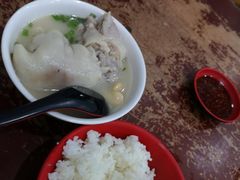 -雷祖芳老妈蹄花店