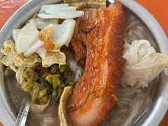 -肥佬良扣肉粉面店(梧州总店)