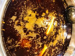 -肖肖酸萝卜鱼火锅(总店)