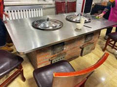 -粘豆包柴火铁锅炖