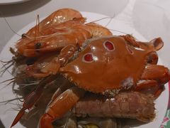 -四海一家自助餐(益田假日广场店)