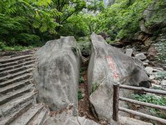 -黑龙潭风景区