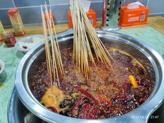 -逗签翻卤味串串(回龙湾店)