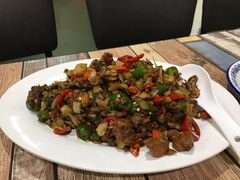 -南雄雄州土菜餐厅(粤北大厦店)