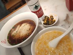 -老盛兴汤包馆(华灵店)