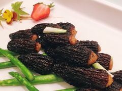 羊肚菌酿土猪肉-富淳饭店(陆家嘴保利广场店)