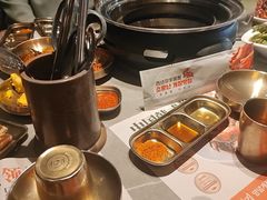 -草家酱蟹炭火烤肉店(珲春南路一店)