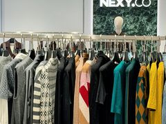 -王府井奥莱临潼小镇(临潼店)
