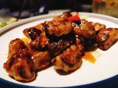 -八府香鸭·啫啫煲(华山路店)