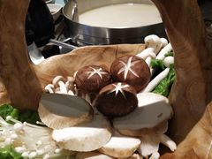 -捞王锅物料理(上海世茂广场店)