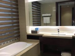 -兴芮温泉度假区