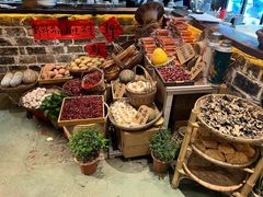 -周小明火锅(黑金冠社区店)