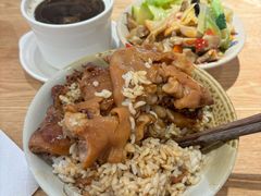 -红猪卤肉饭(大西洋美食城店)