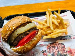 -The Habit Burger Grill 哈比特汉堡(复兴soho店)