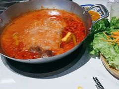 -王奋斗贵州酸汤牛肉火锅