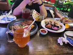 -Famous肥猫墨西哥音乐餐吧(五棵松华熙LIVE店)