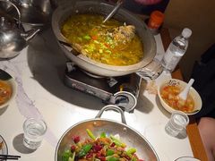 -小凤庭·地道湖北菜武昌鱼·藕汤(38年黄鹤楼店)