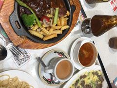 -香港新发烧腊茶餐厅(水围店)