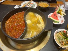 -沸炉重庆老火锅(军事博物馆店)