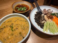 老奶洋芋-麦麦山云南菜(复地活力城店)
