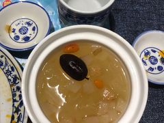 -龙船人海鲜城(长治路店)