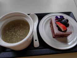 -童谣里医疗级月子中心(独栋湖景店)