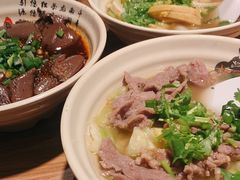 -杨三孃跷脚牛肉(中粮鸿云悦街店)