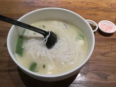 -茶花妹子云南餐厅(传媒大学店)