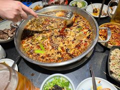 -小饕荟雅安贡椒鱼鲜馆(广福桥店)