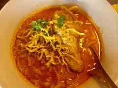 -Ongtong Khaosoi Ari Branch