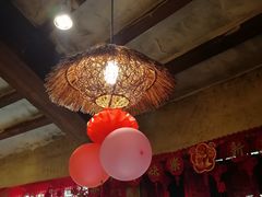 -老房老舍重庆火锅(假日城市店)