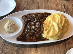 -玛格萝妮(汇智国际商业中心店)
