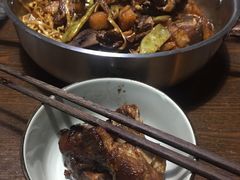 -内蒙焖面大盆骨餐馆(山大路店)