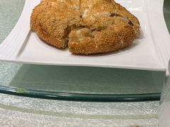 肉松麻饼-梅龙镇酒家(南京西路总店)
