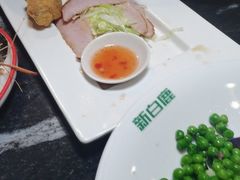 -新白鹿餐厅(百联中环店)