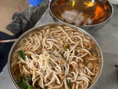 -正宗杨记普洱酸醋米线(总店)