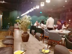 大堂-半山腰·云南菜(侨福芳草地店)