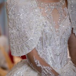 -欣薇婚纱(新源乐汇城店)