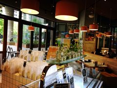 -Dough&Joe团憩(瑞虹天地月亮湾店)