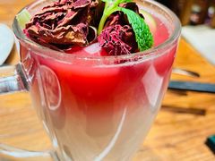 红玫瑰与白米酒-云海肴·汽锅鸡·云南代表菜(美罗城店)