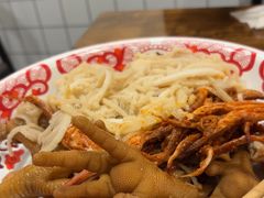 -馋虫重庆火锅(玉林南街店)