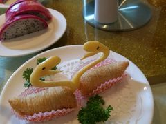 椿记榴莲酥-椿记烧鹅(叠彩店)